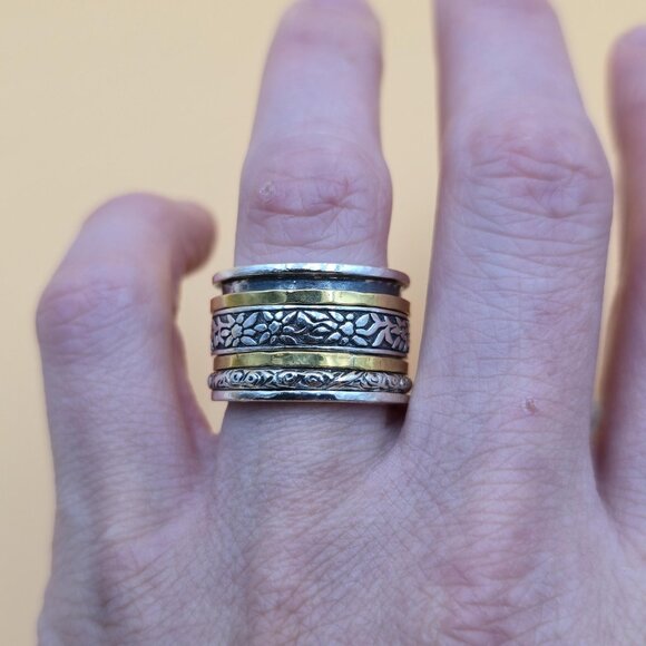 Size 8 Sterling Silver Silpada Brand Floral Spinner Anxiety Band Ring A4737 - Picture 3 of 8